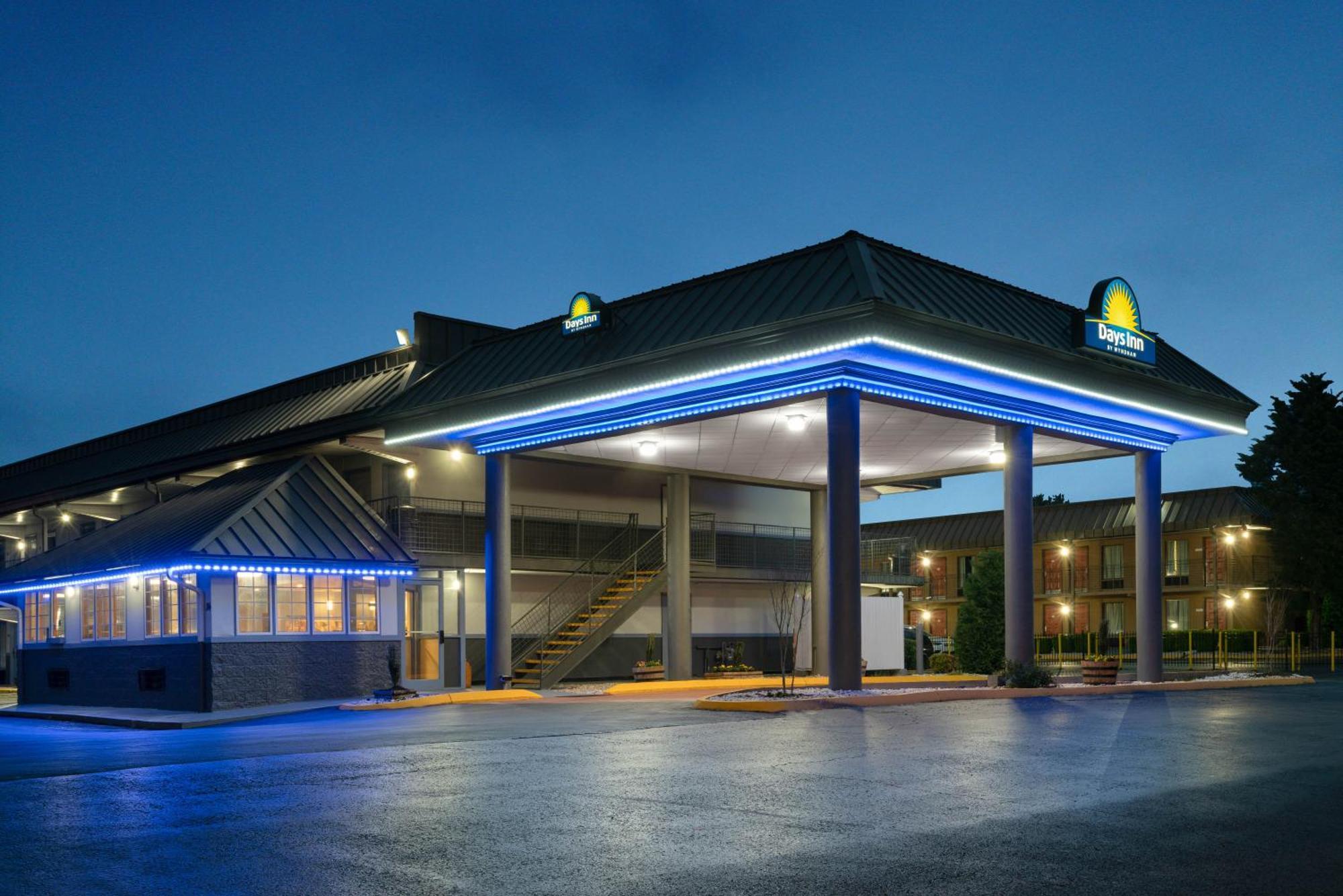 Days Inn By Wyndham Knoxville North Powell Exterior photo