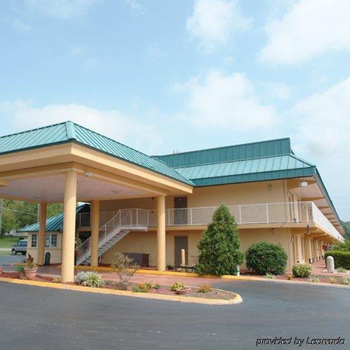 Days Inn By Wyndham Knoxville North Powell Exterior photo