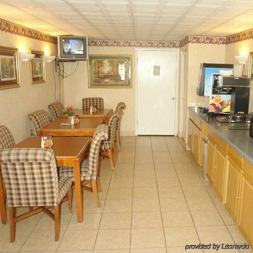 Days Inn By Wyndham Knoxville North Powell Restaurant photo
